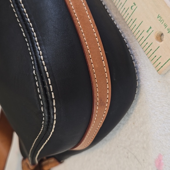 Dooney & Bourke Donegal Feedsack - Picture 6 of 12